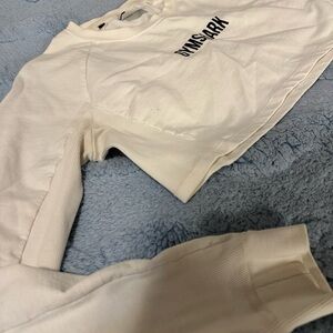 Gymshark White Long Sleeve Crop Top